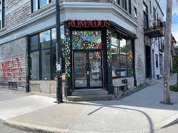 romados store front